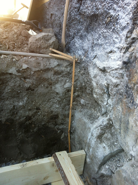 02 April 2013